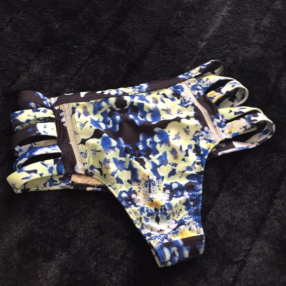 6 Shore Road Swim - Picture 3 of 6